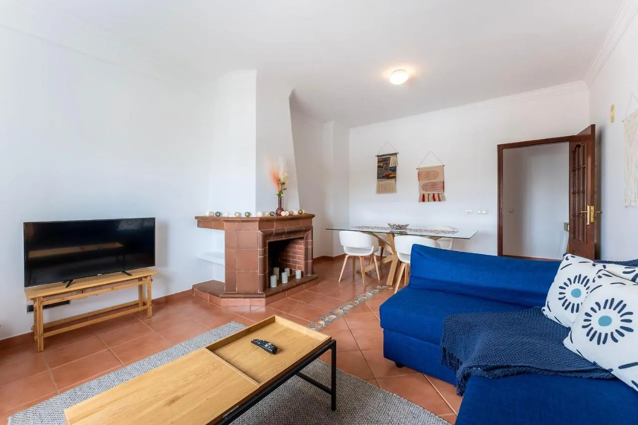 Peaceful 1 Bdr Apartment W/ Balcony By Lovelystay Almancil