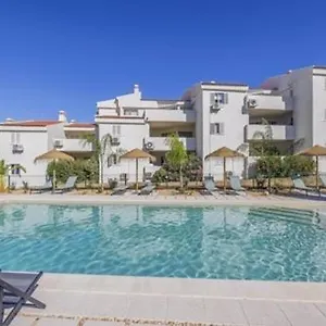 Vale Do Lobo New Luxury 2 Bedroom Apartment Jardins Do Golf At Urbanization Quadradinhos Apartment